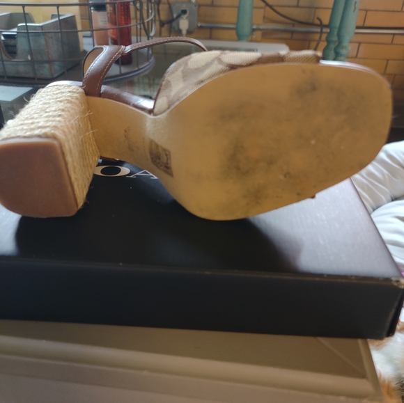 Coach Sandals - Picture 4 of 4